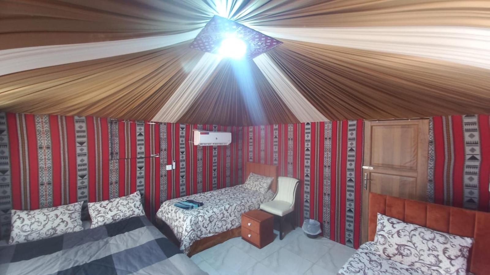 Hotel Al Raha Luxury Camp Wadi Rum Exterior foto