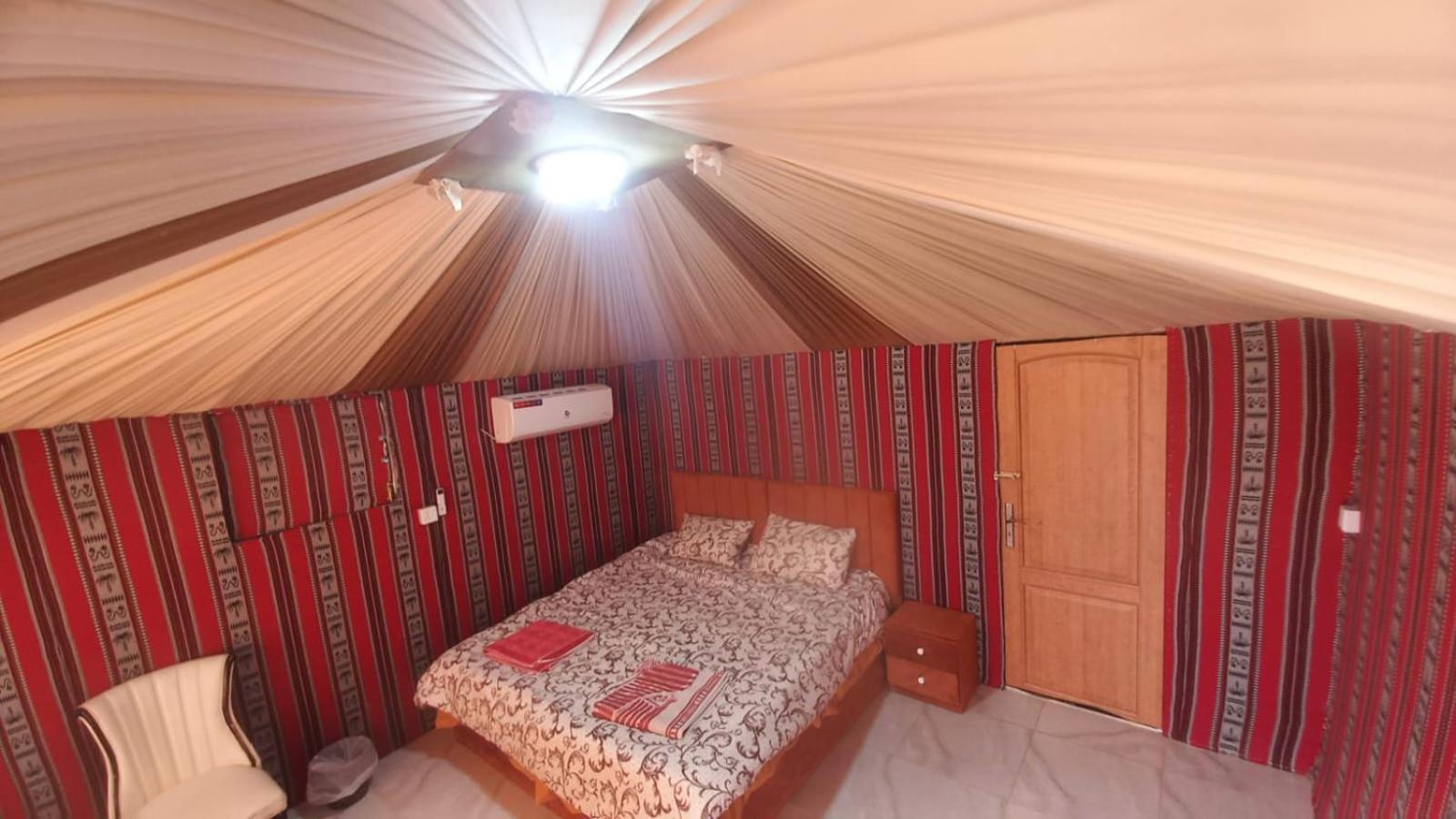 Hotel Al Raha Luxury Camp Wadi Rum Exterior foto